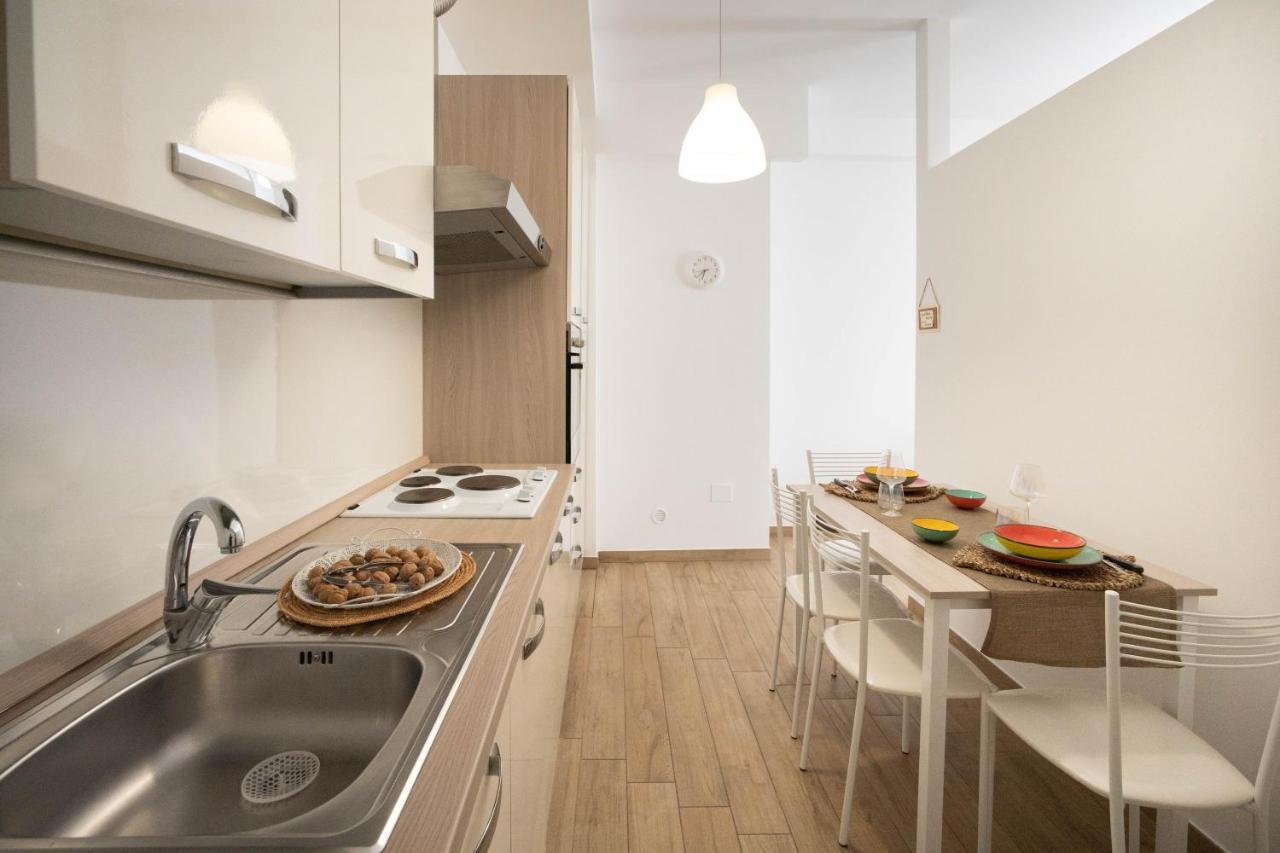 Wepuglia - Casa Dolcissima Apartment โมโนโปลี ภายนอก รูปภาพ